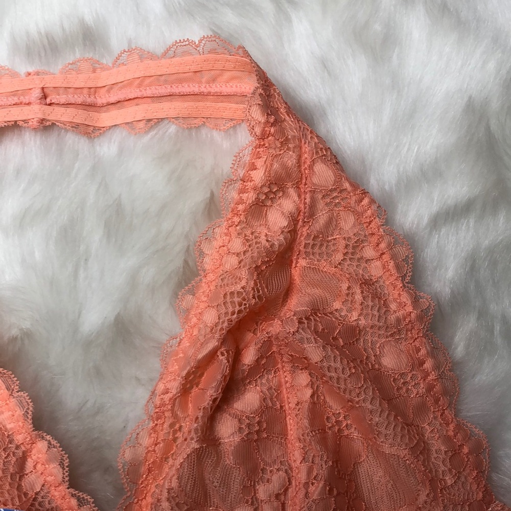 Free People Galloon Lace Halter Bralette Small NEW - Picture 5 of 7